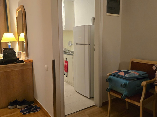 德利斯公寓式酒店主图