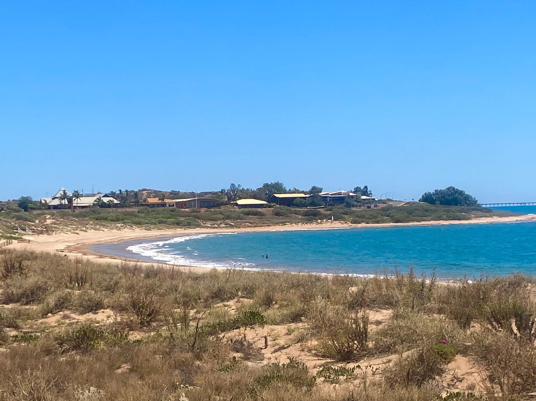 Samson Beach Chalets主图