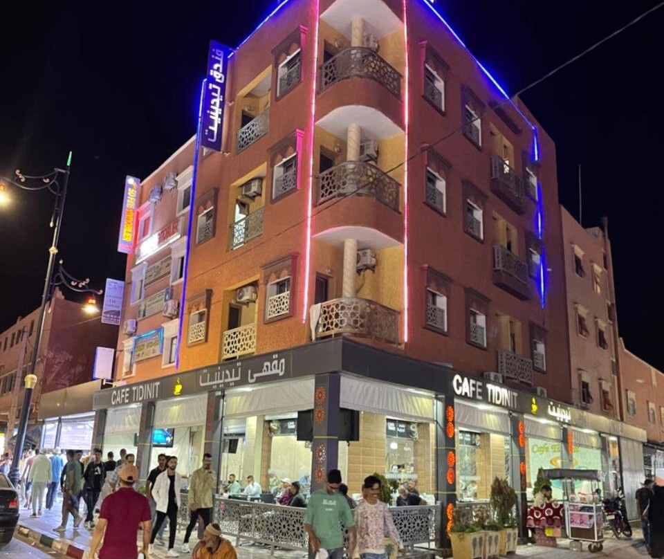 Hotel Tidinit