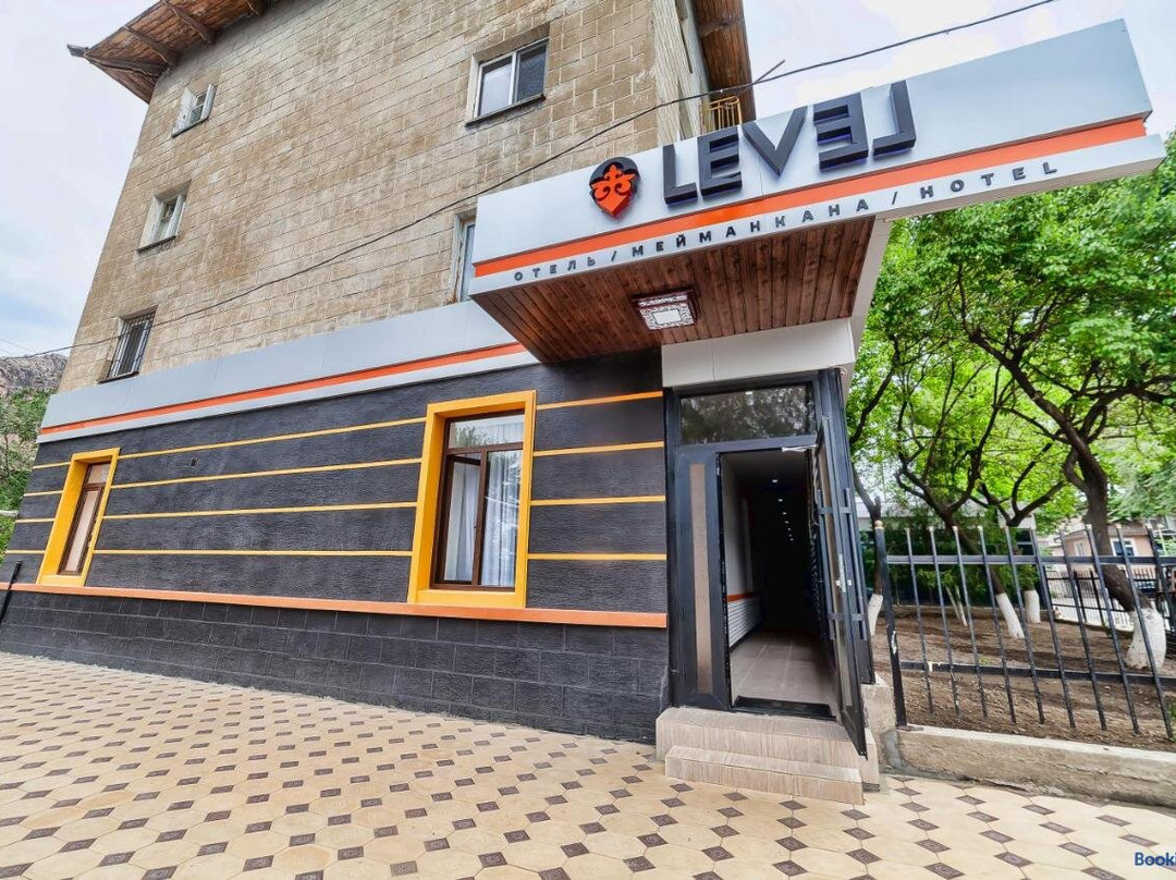 Level Hotel
