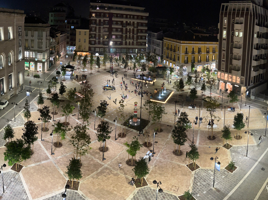 佩斯卡拉广场酒店主图