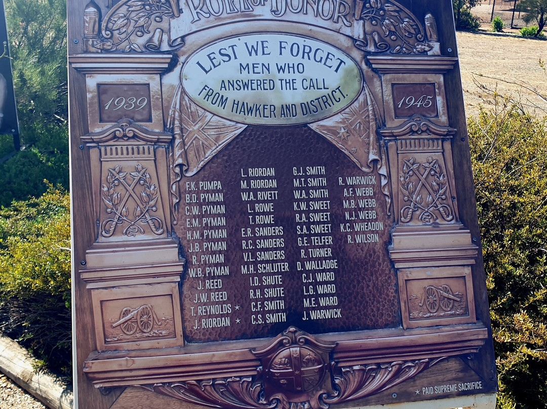 Hawker War Memorial景点图片