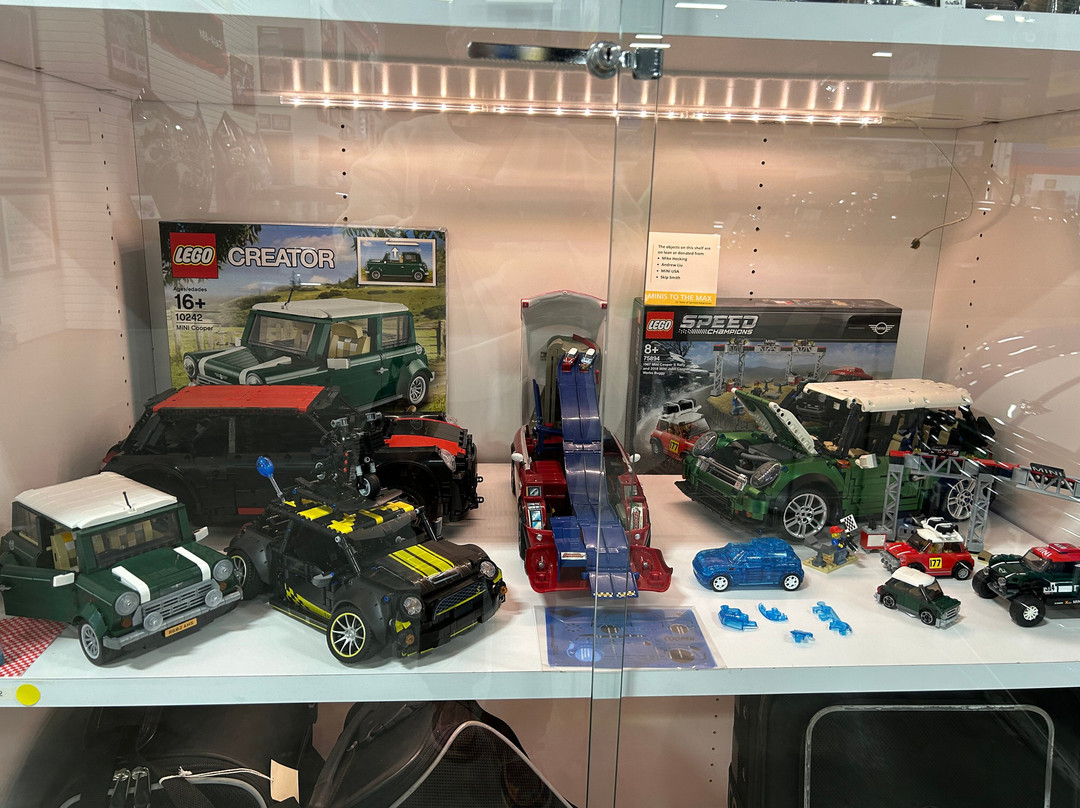 The Ultimate Driving Museum景点图片