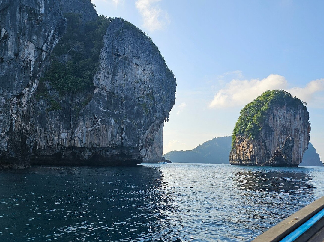 Tam Thai Sea Tours景点图片