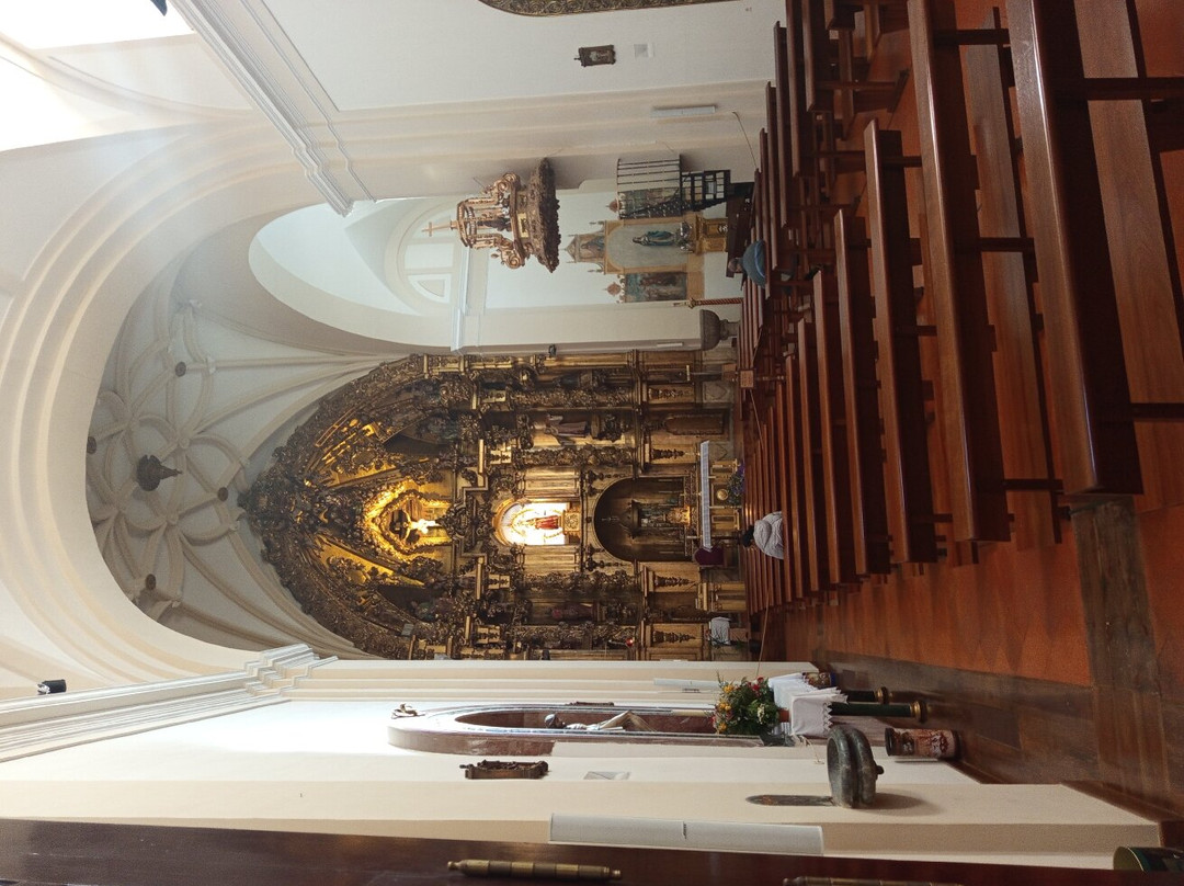 Parroquia Santa María la Blanca-艾科坎必去景点