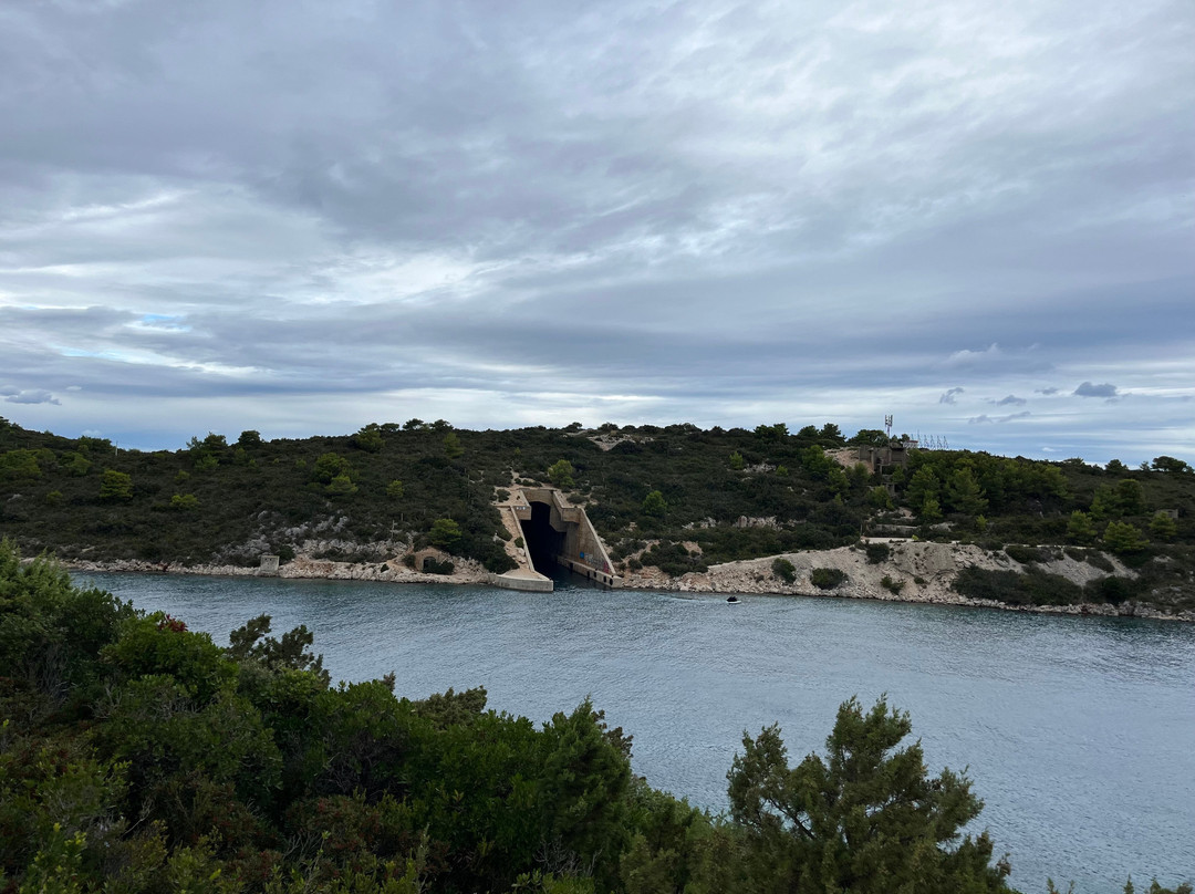 Ex. Yugoslavian Military Shelter For Submarines景点图片