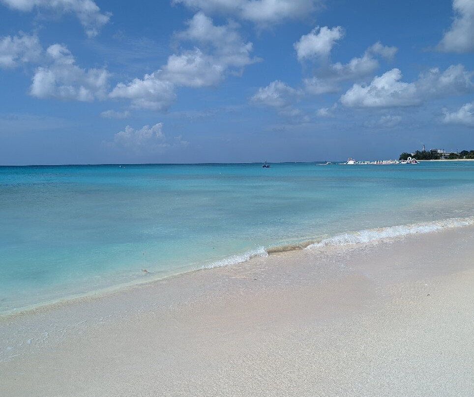 Rascals Waterpark-布里奇顿必去景点