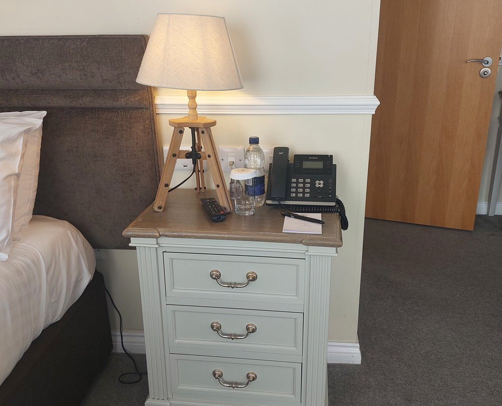 The White Horse Hotel主图