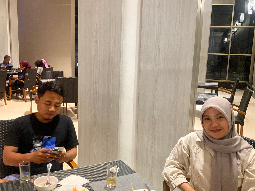 Ayola Sunrise Mojokerto主图