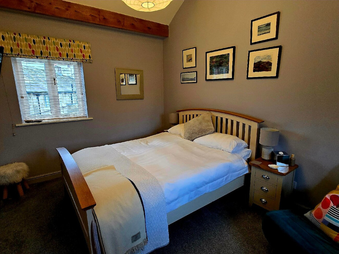 Old Hall Croft Barn主图