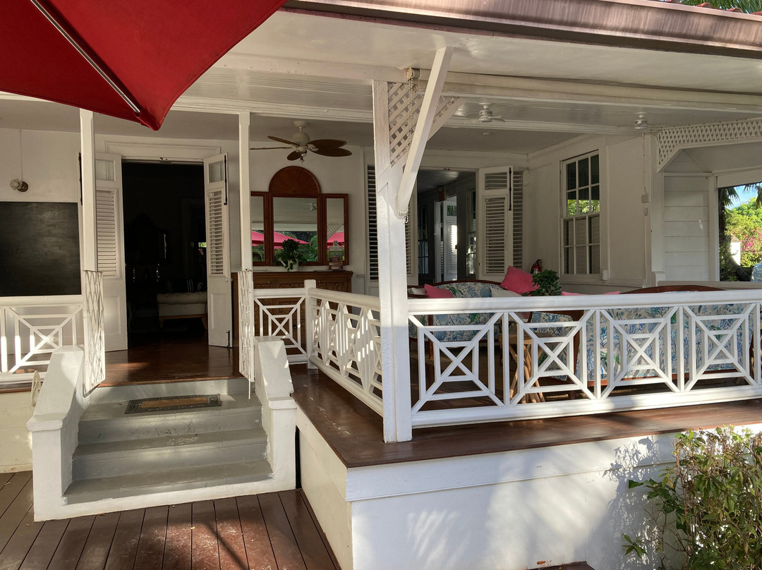 Sweetfield Manor Boutique Hotel主图