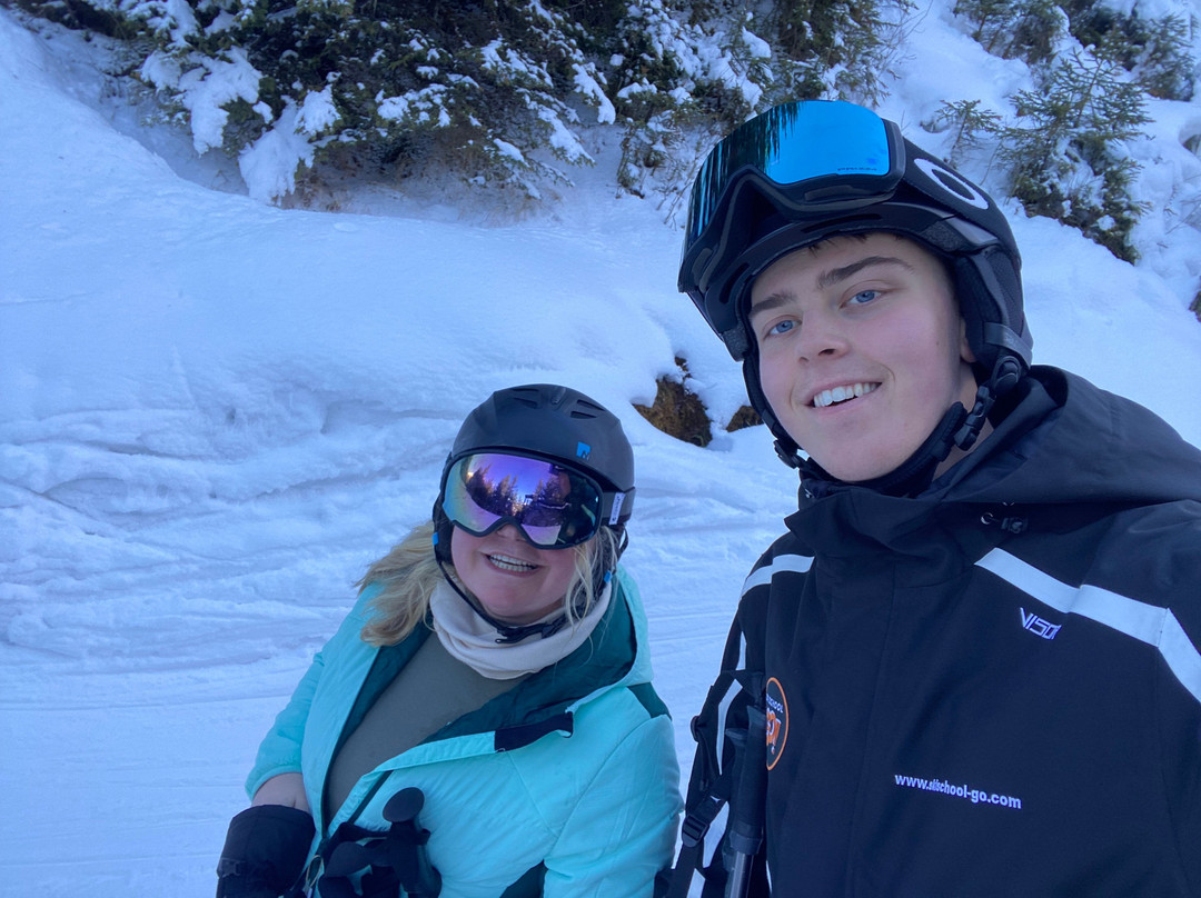 Family Skischool Go!-泉卡斯汀必去景点