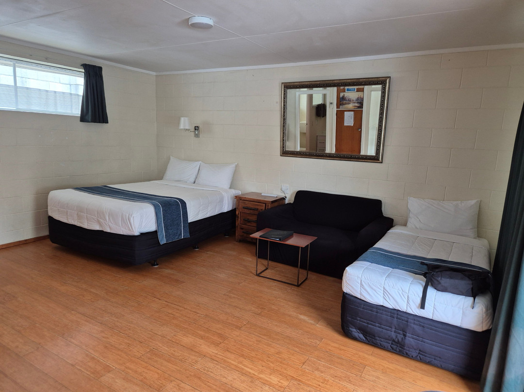 Astral Motel & Apartments主图