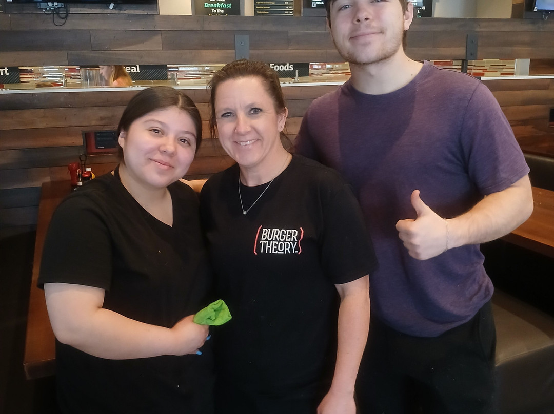 Holiday Inn 奥马哈市中心 - 机场主图