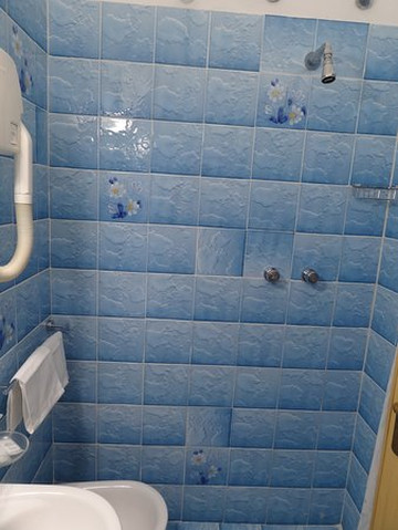 奥林匹亚酒店主图