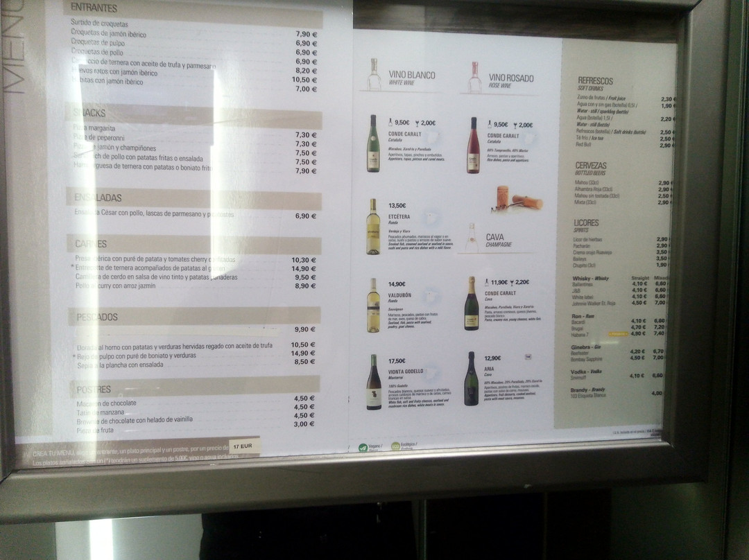 格洛贝勒斯雷耶斯酒店主图