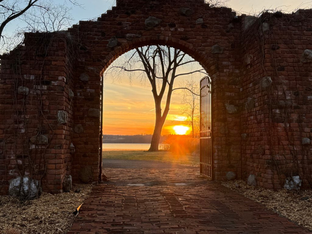 Hutton Brickyards主图