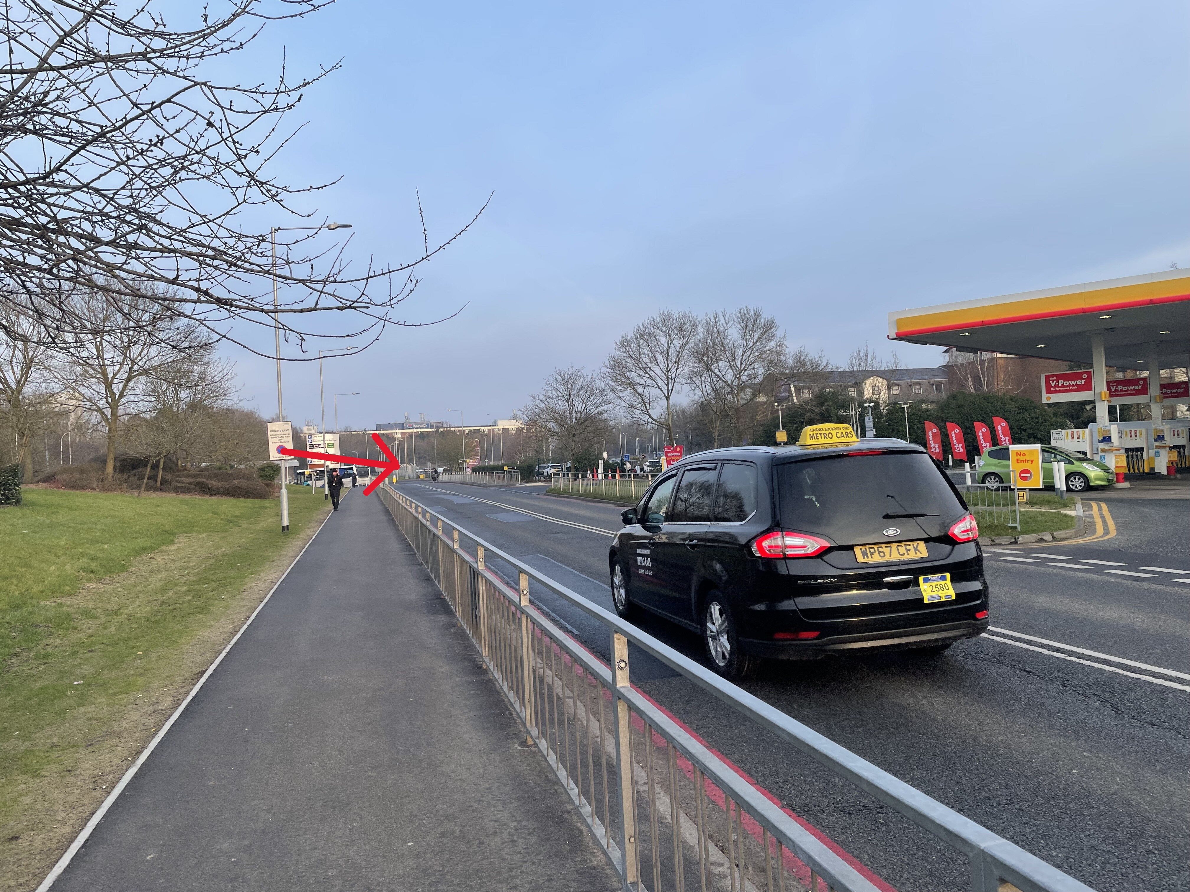 Travelodge Gatwick Airport Central-浴室