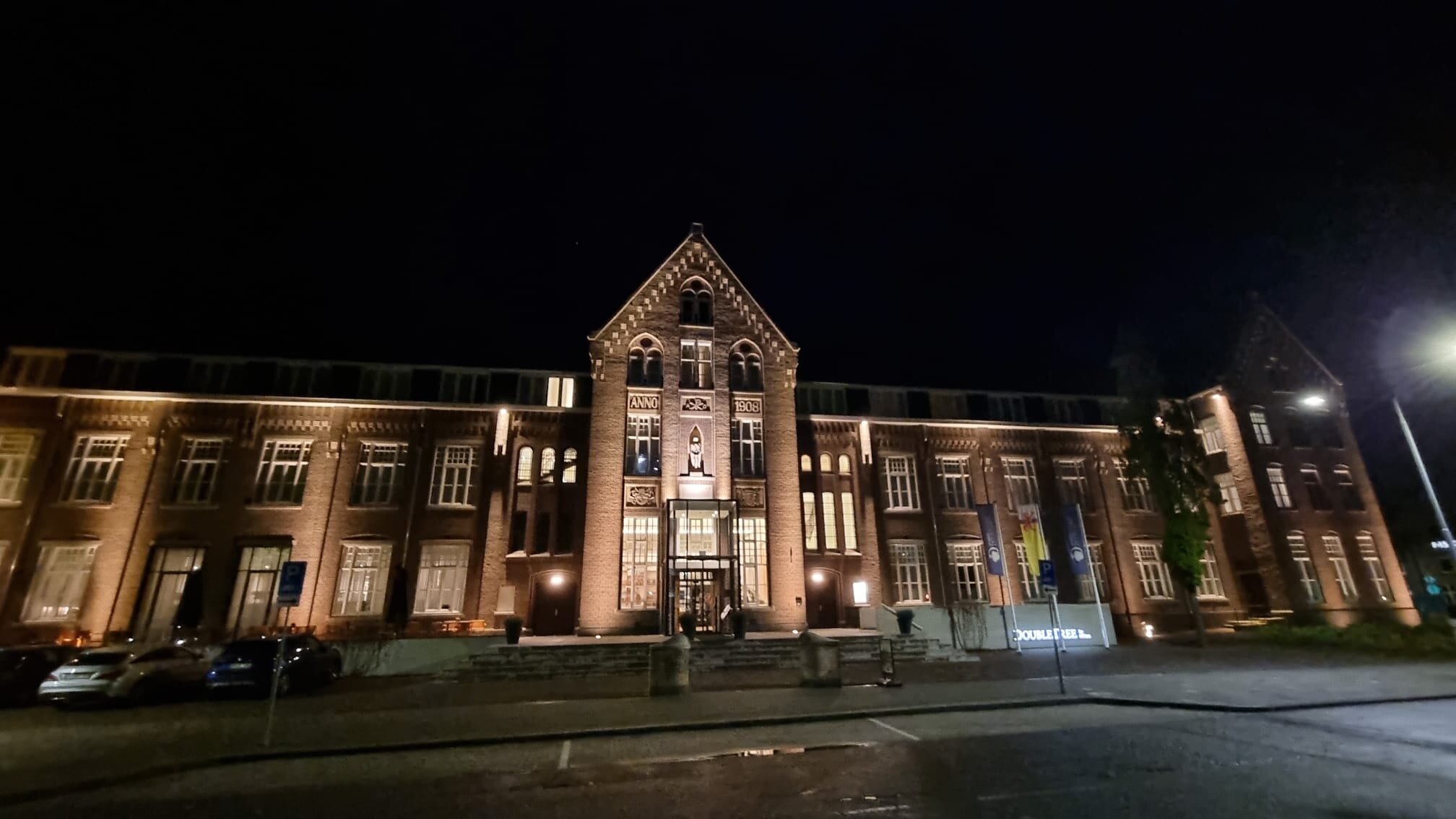 DoubleTree By Hilton Sittard-浴室