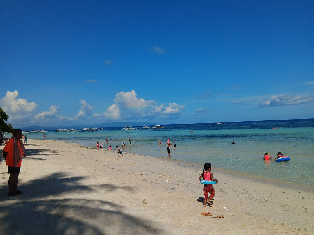 杜马陆安海滩度假村主图