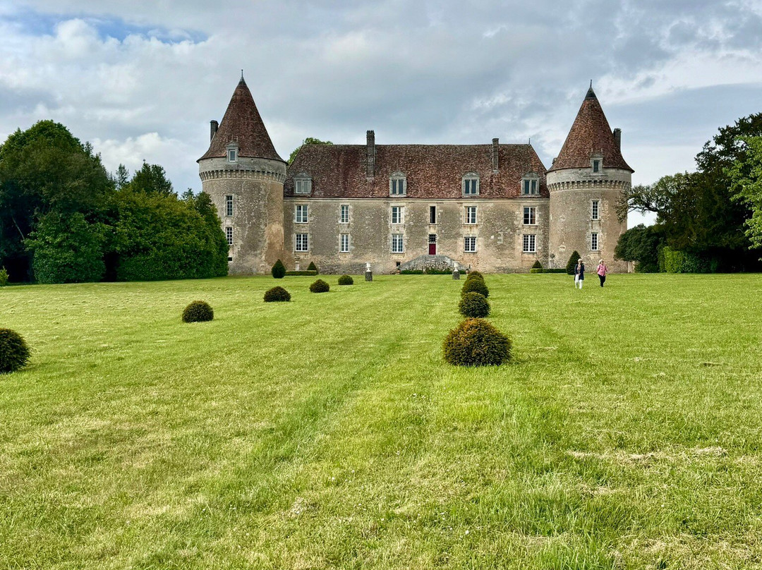 Château De Beauvais景点图片