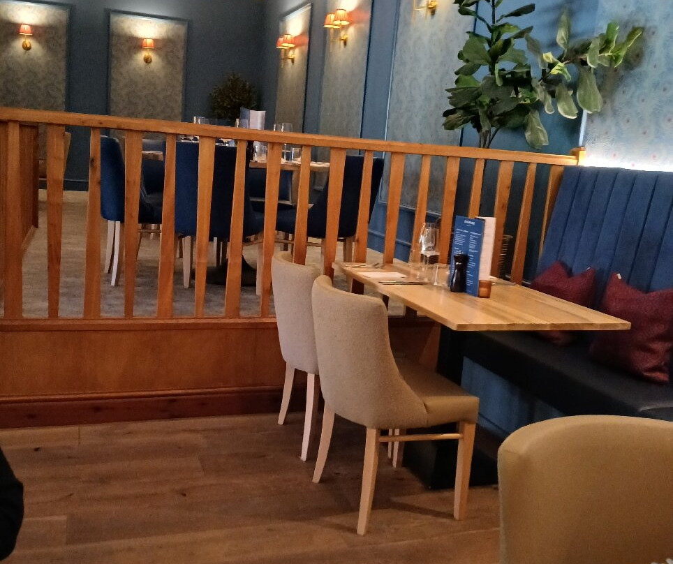 佩尔霍斯高尔夫酒店&乡村俱乐部主图