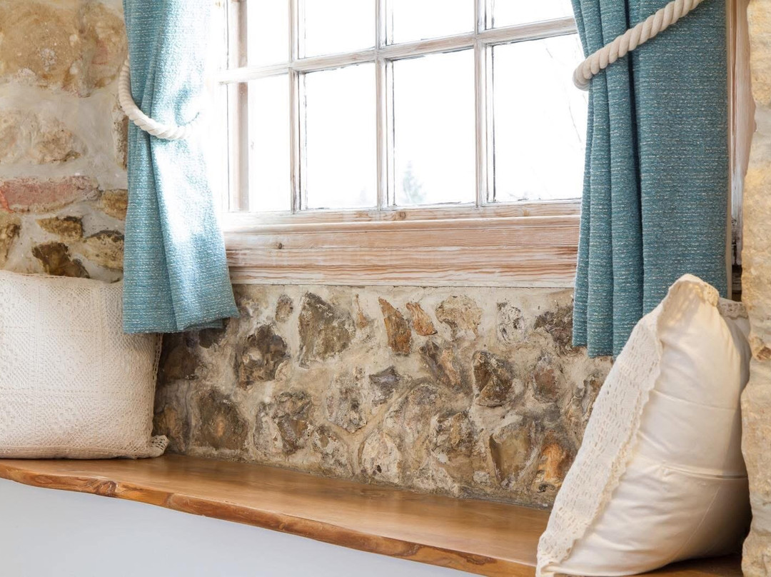 Jasmine Cottage主图