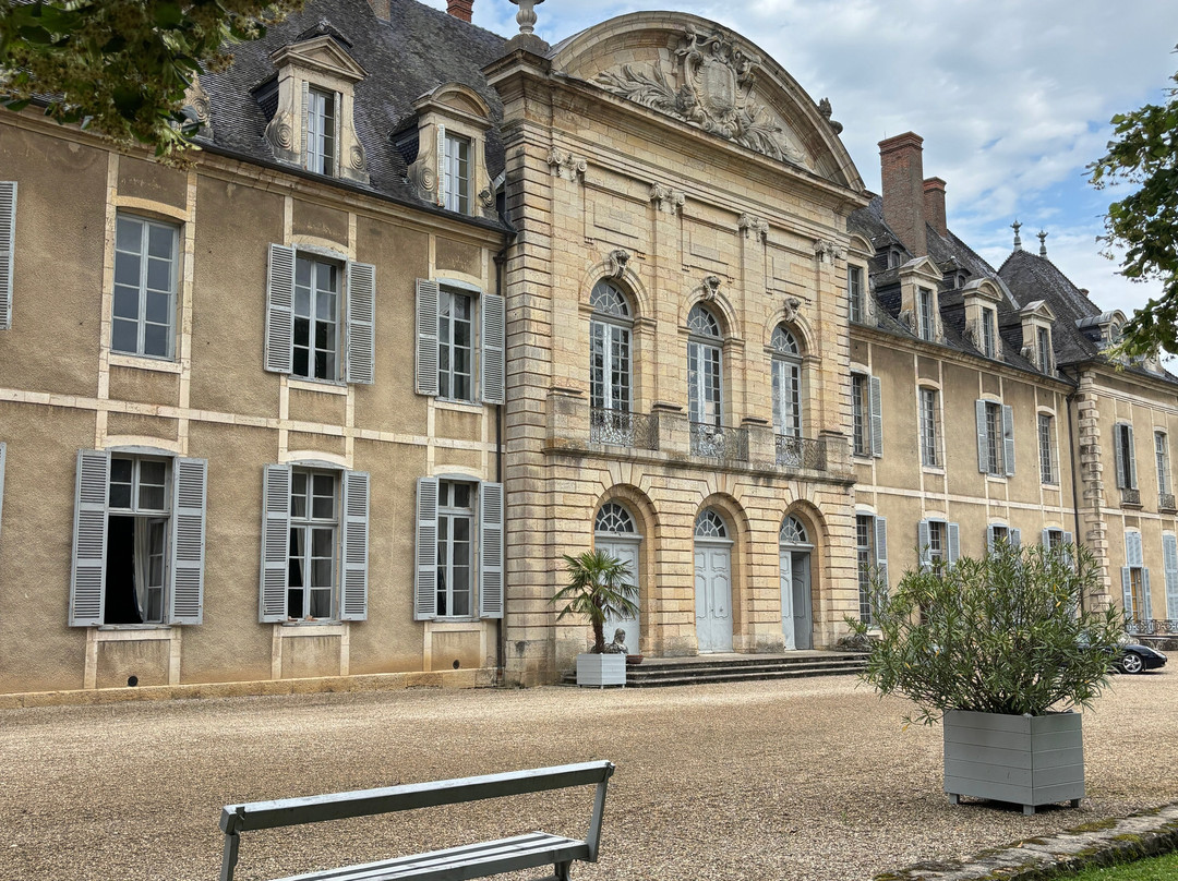 Abbaye de la Ferté-索恩河畔沙隆必去景点