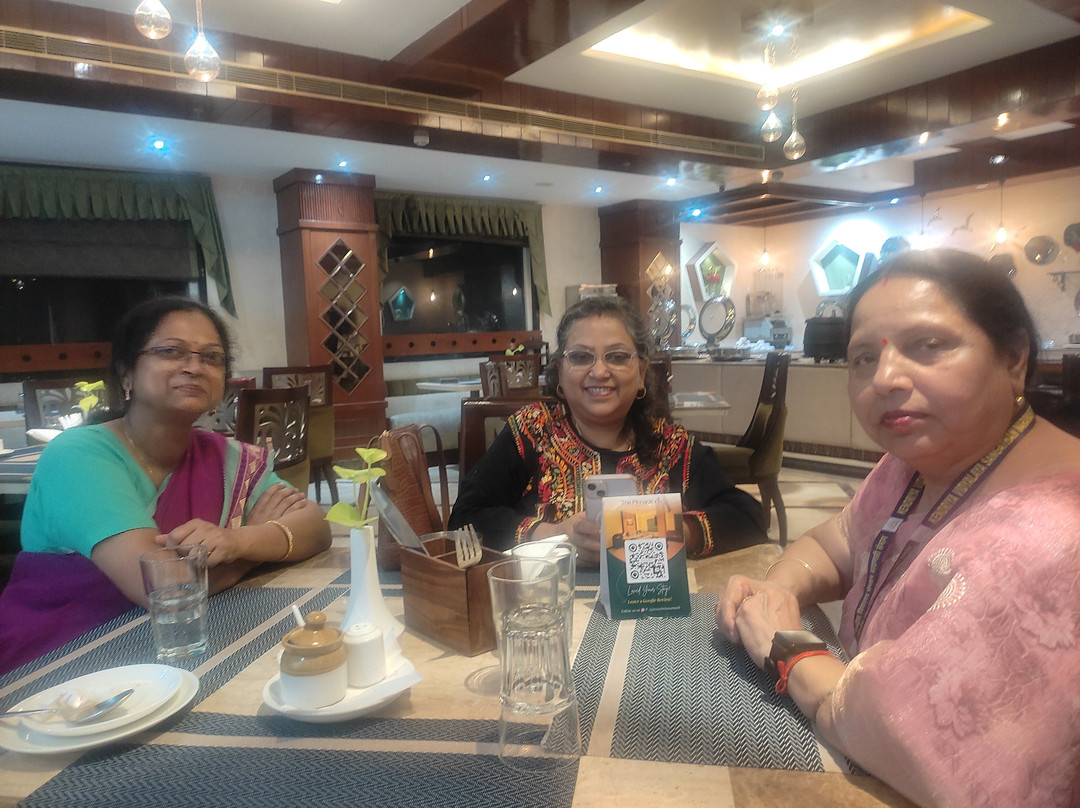 The Pinnacle Inn Sarnath主图