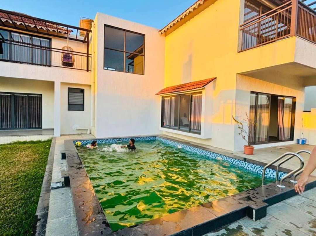 Mountlake Villa Resort