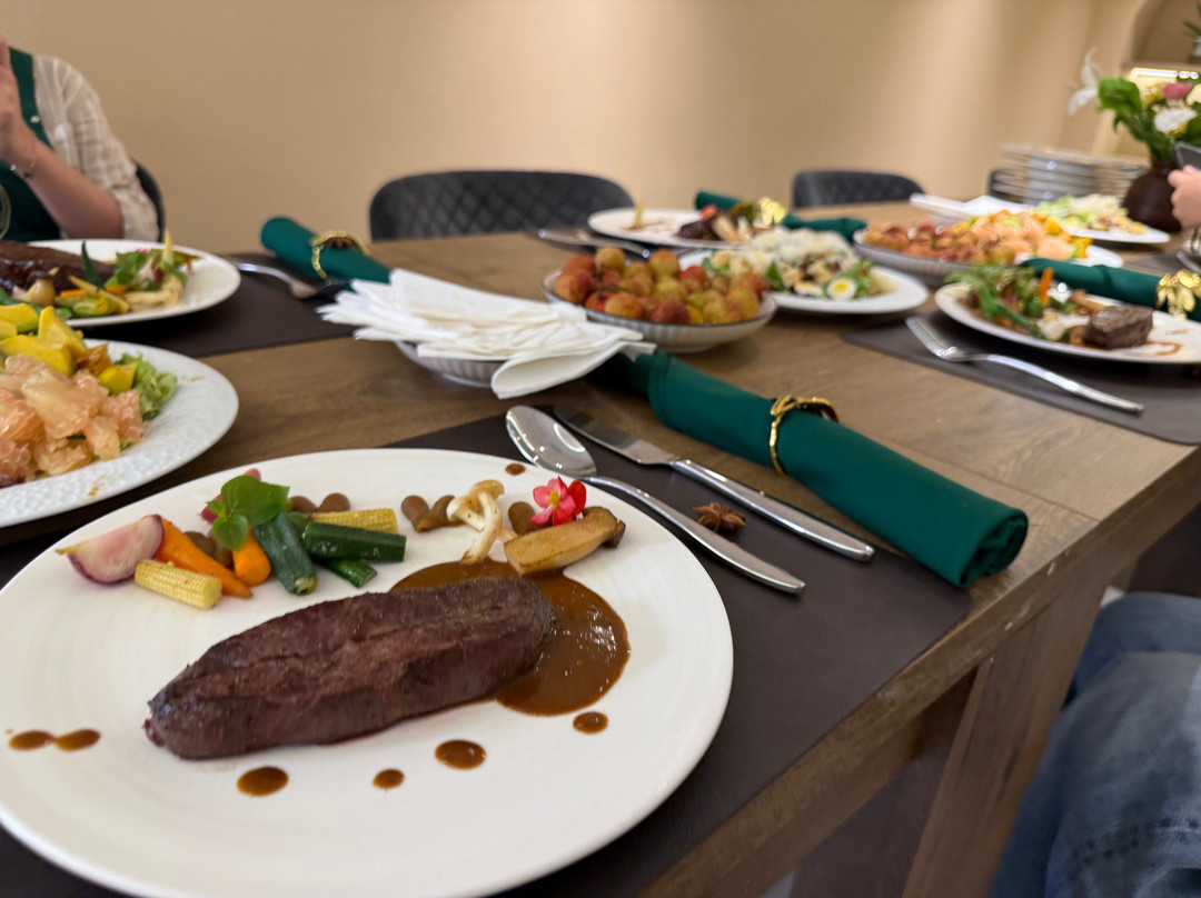 Sense Food Lab-Tay Ho必去景点