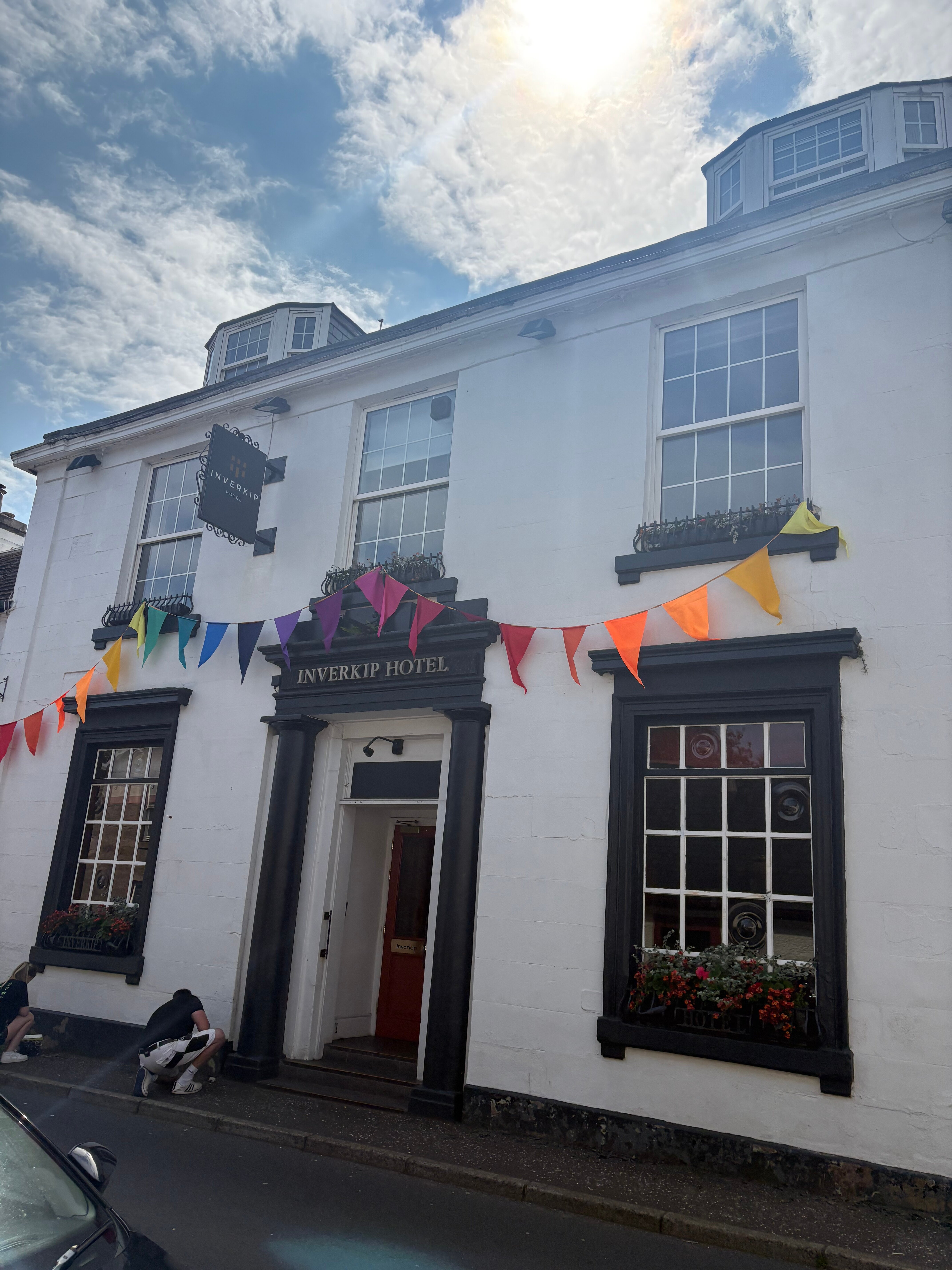 Inverkip Hotel-官方