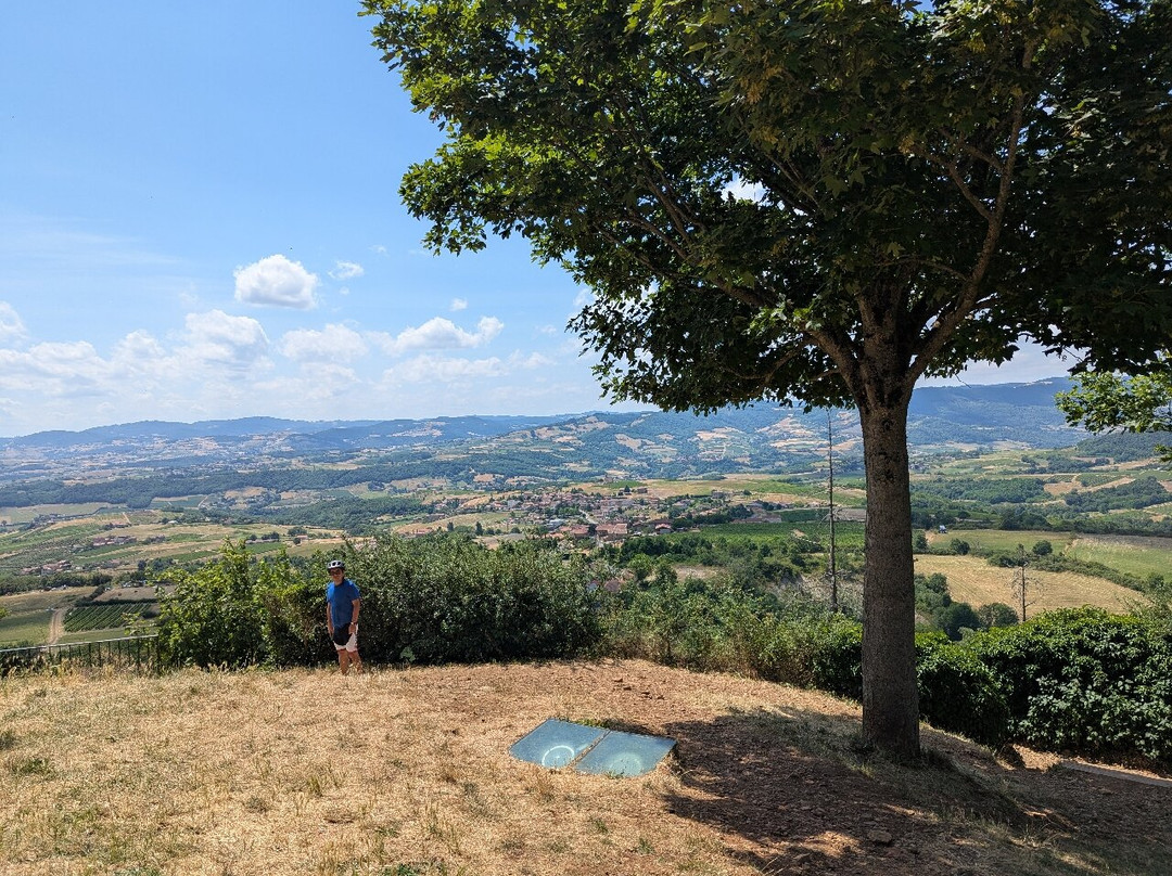 Vélo Via Dorées-Saint-Laurent-d'Oingt必去景点