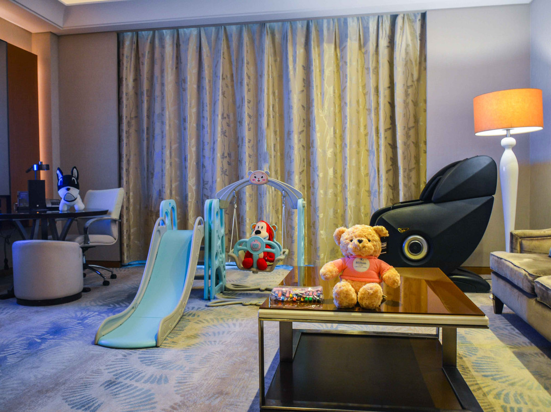 乌鲁木齐希尔顿酒店主图