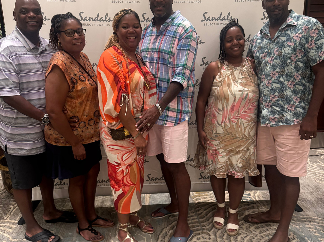 桑达尔斯格兰德安提瓜温泉度假全包酒店主图