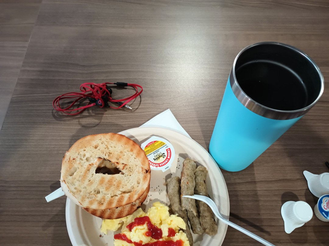 La Quinta Inn & Suites by Wyndham Lackawanna主图