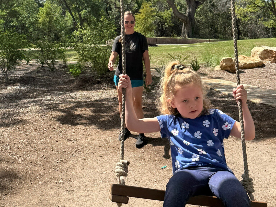 Cedar Park Public Library-斯德伯克必去景点