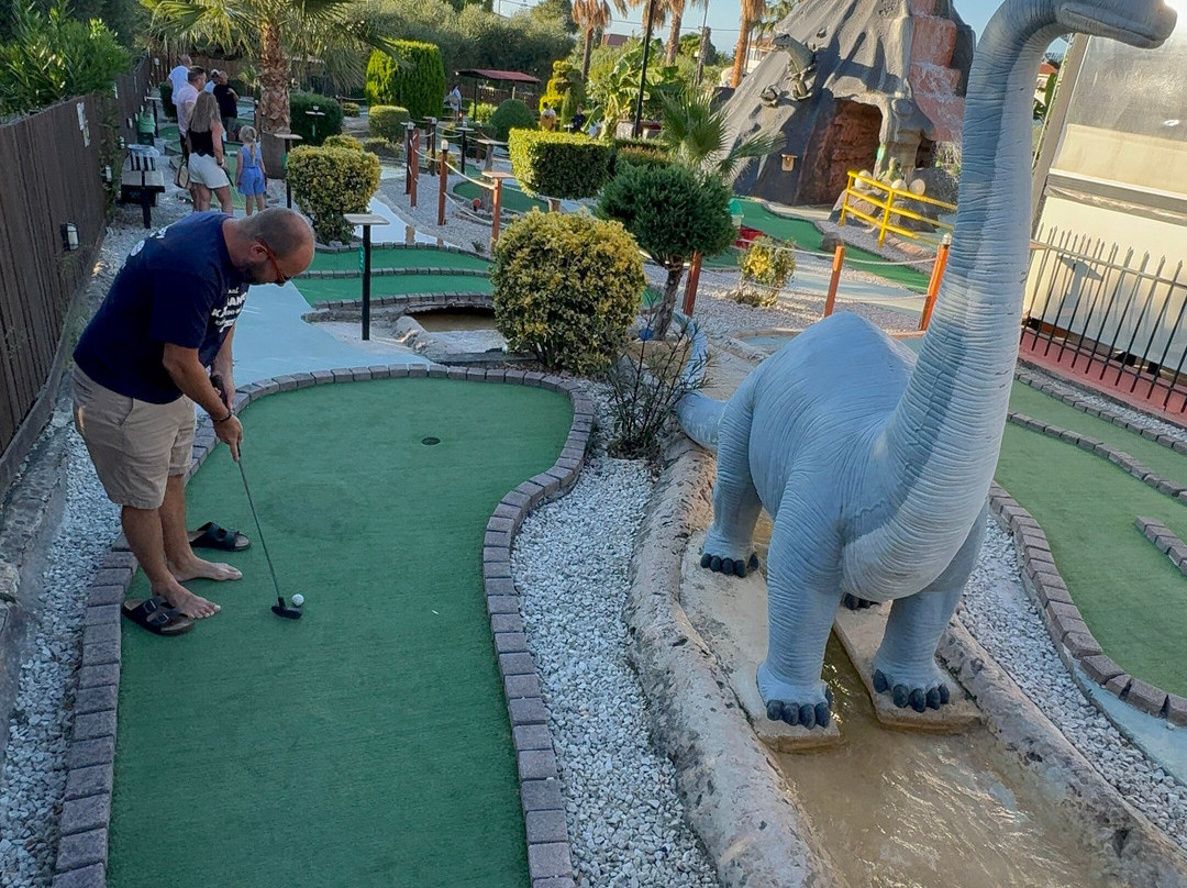 Fantasy Mini Golf-提斯里菲必去景点