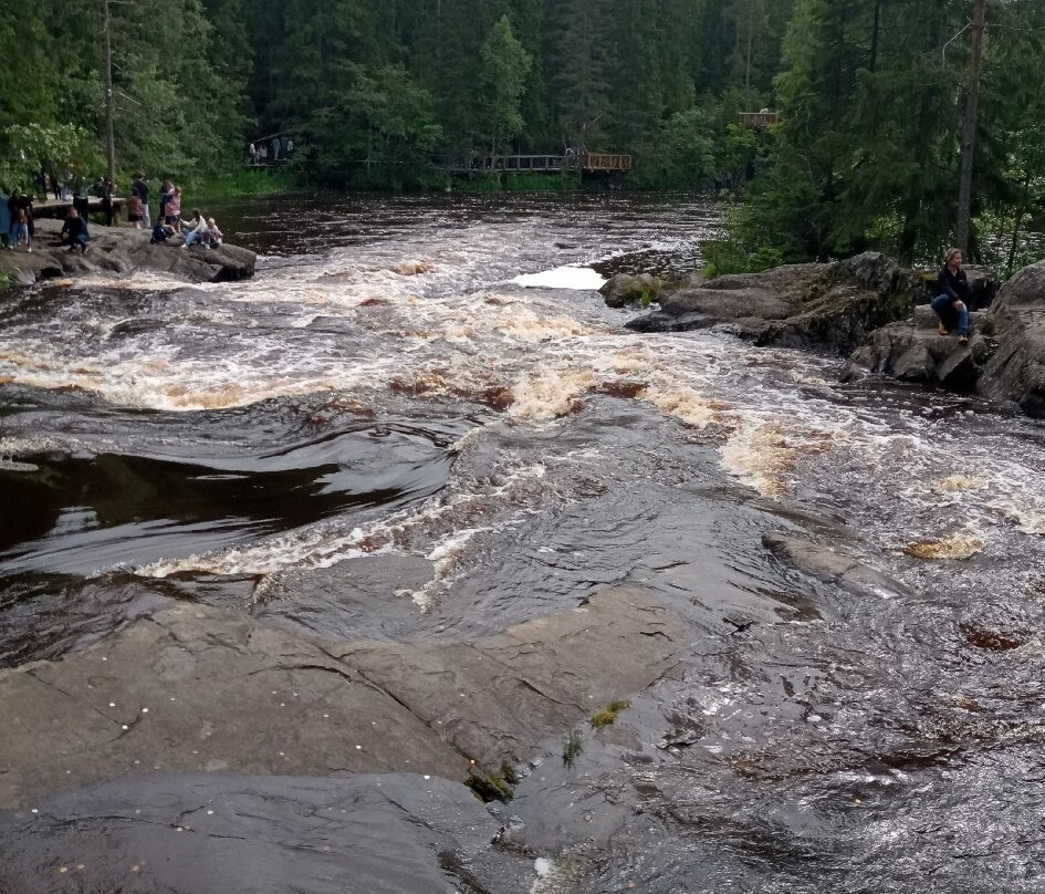 Ruskeala Waterfalls-Ruskeala必去景点