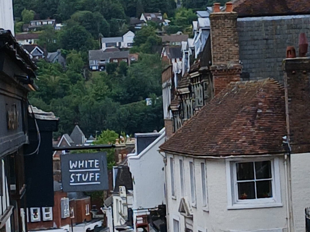 Protestant Martyrs Memorial-刘易斯必去景点