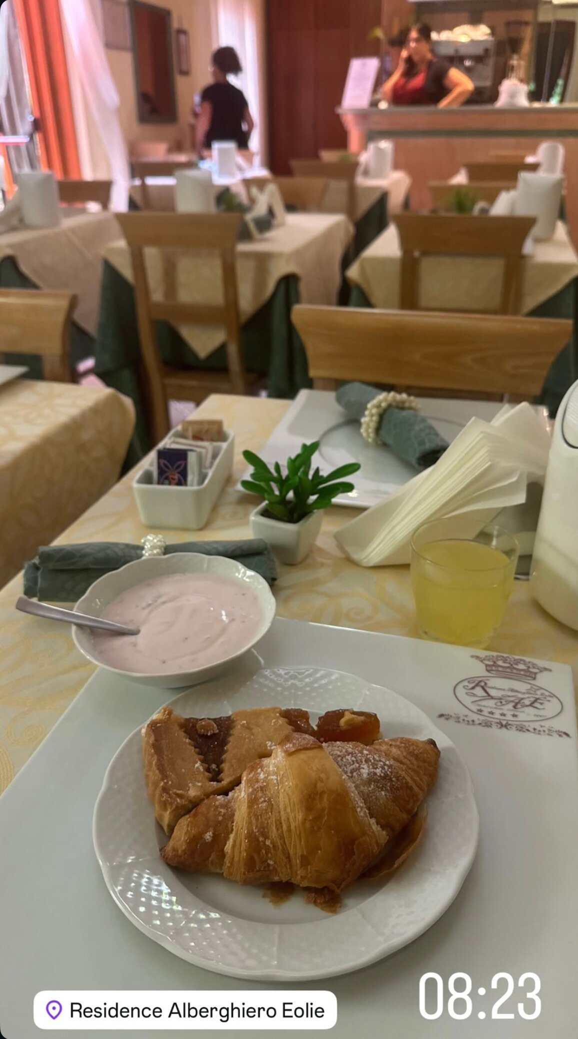 阿尔博吉耶洛伊欧利住宅酒店-官方