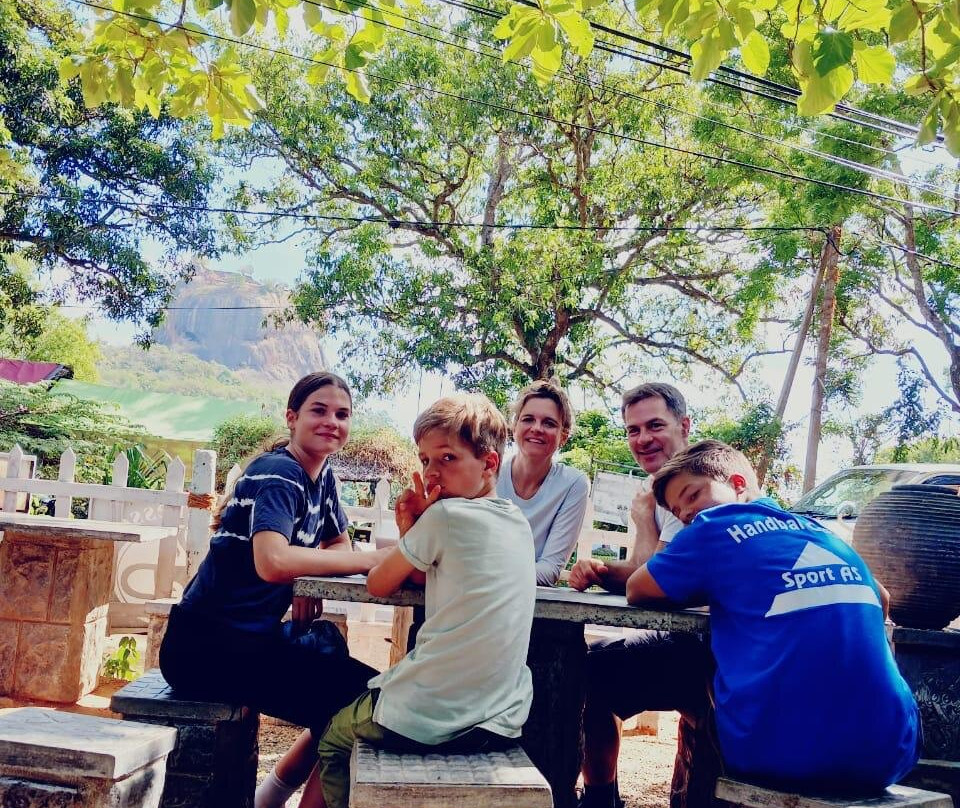 Golden Lanka Tours-卡图纳耶克必去景点