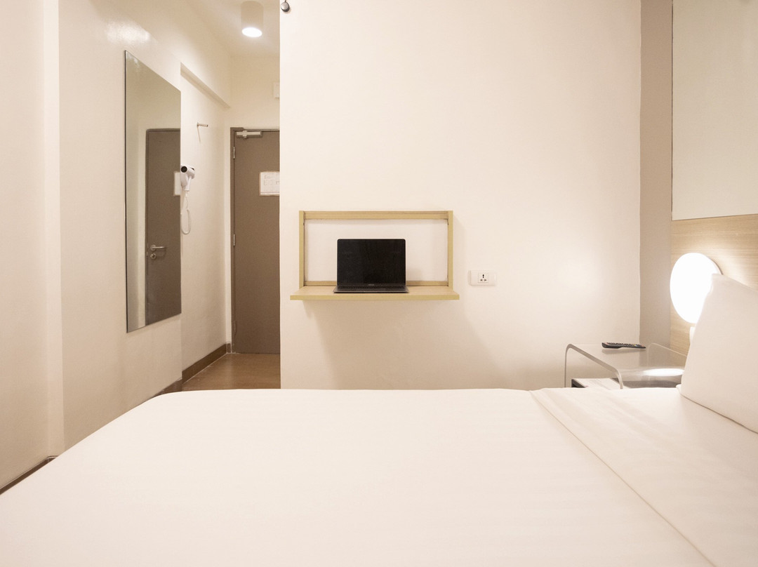 Red Planet Clark Angeles City主图