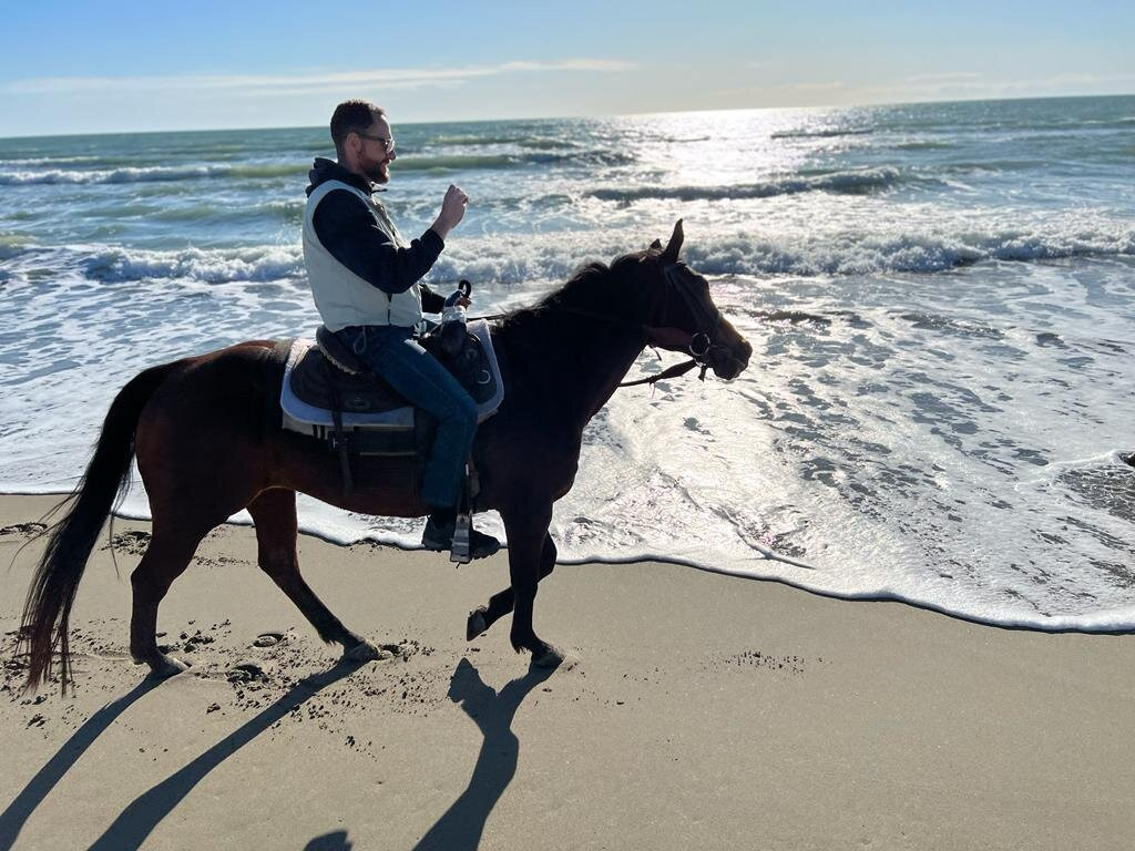 Spiaggia Della Lecciona-维亚雷焦必去景点