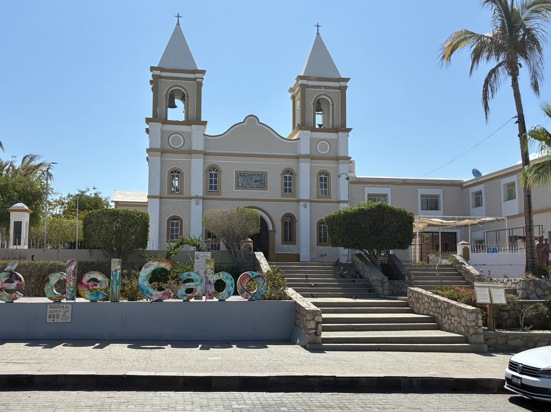Plaza Mijares-圣何塞卡波必去景点