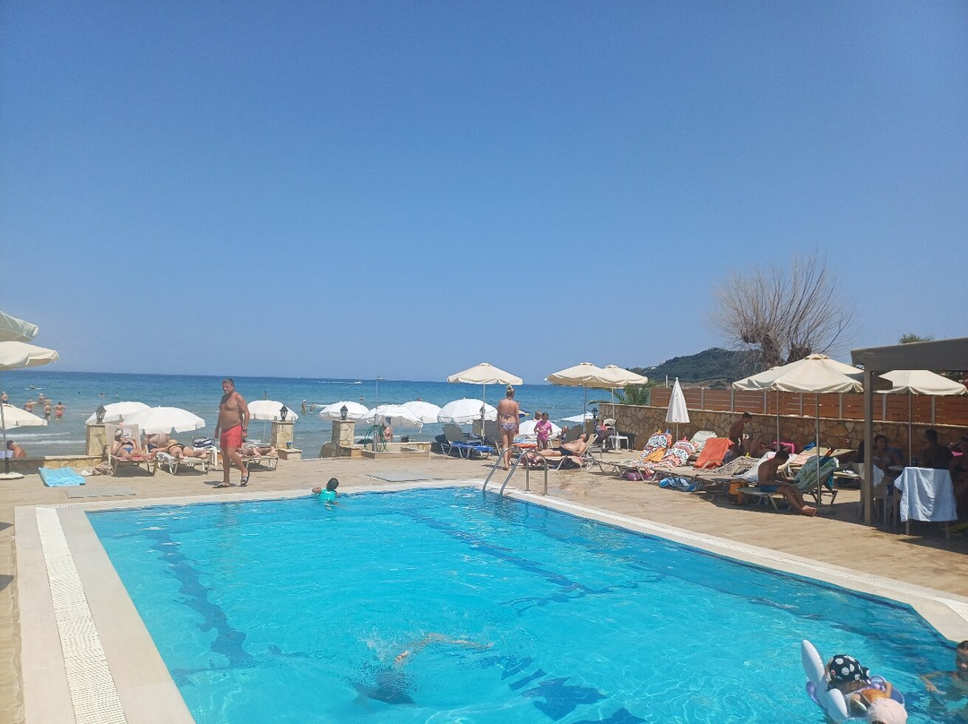 Whispers Bar-阿雷克斯必去景点