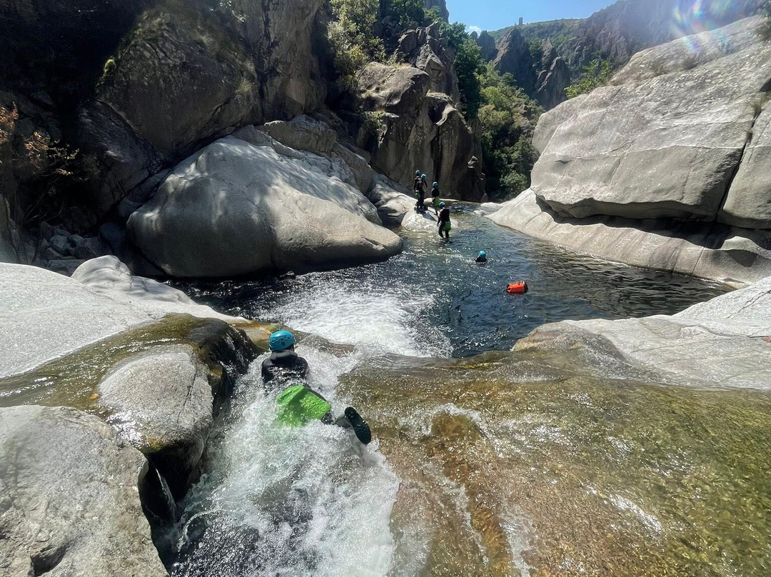 Grimpéo-Les Vans必去景点