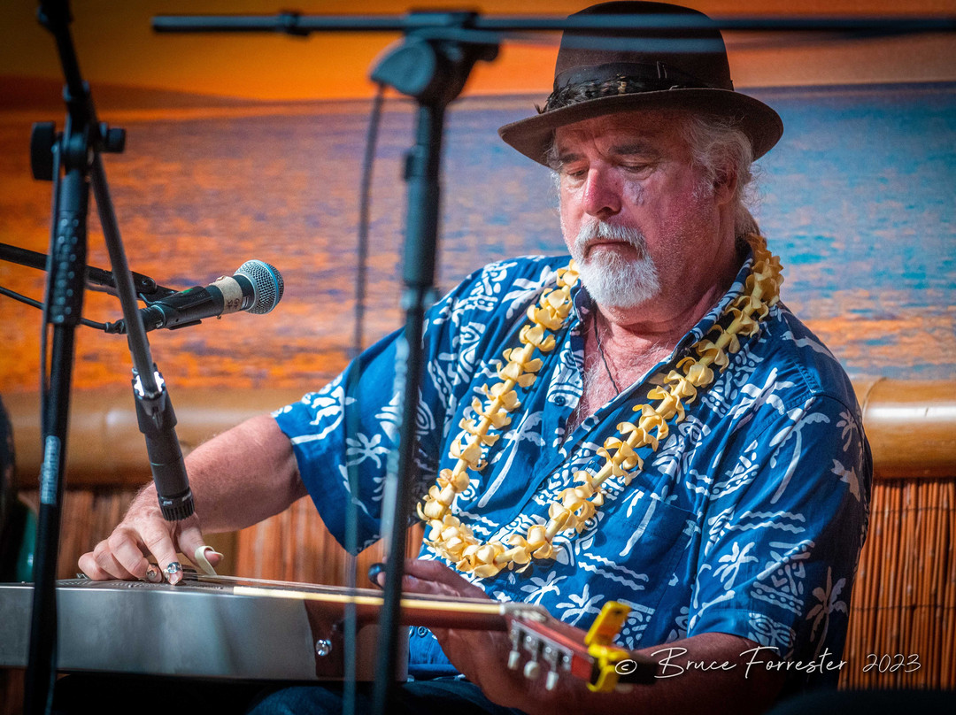 举办夏威夷滑音吉他表演-拉海纳必去景点