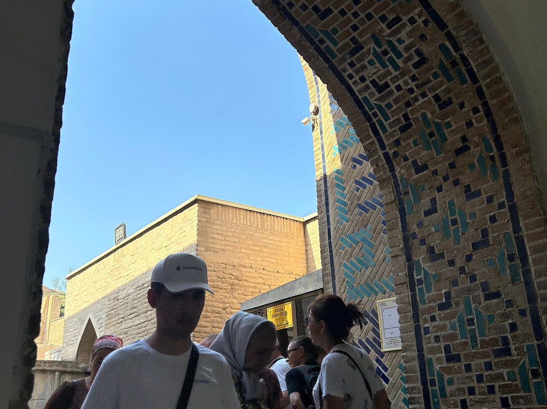 Olimjon Tolipov-撒马尔罕必去景点