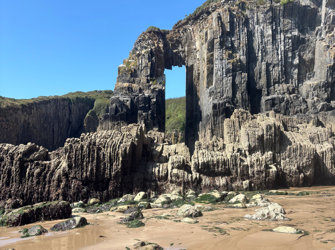 Skrinkle Haven Beach-Manorbier必去景点